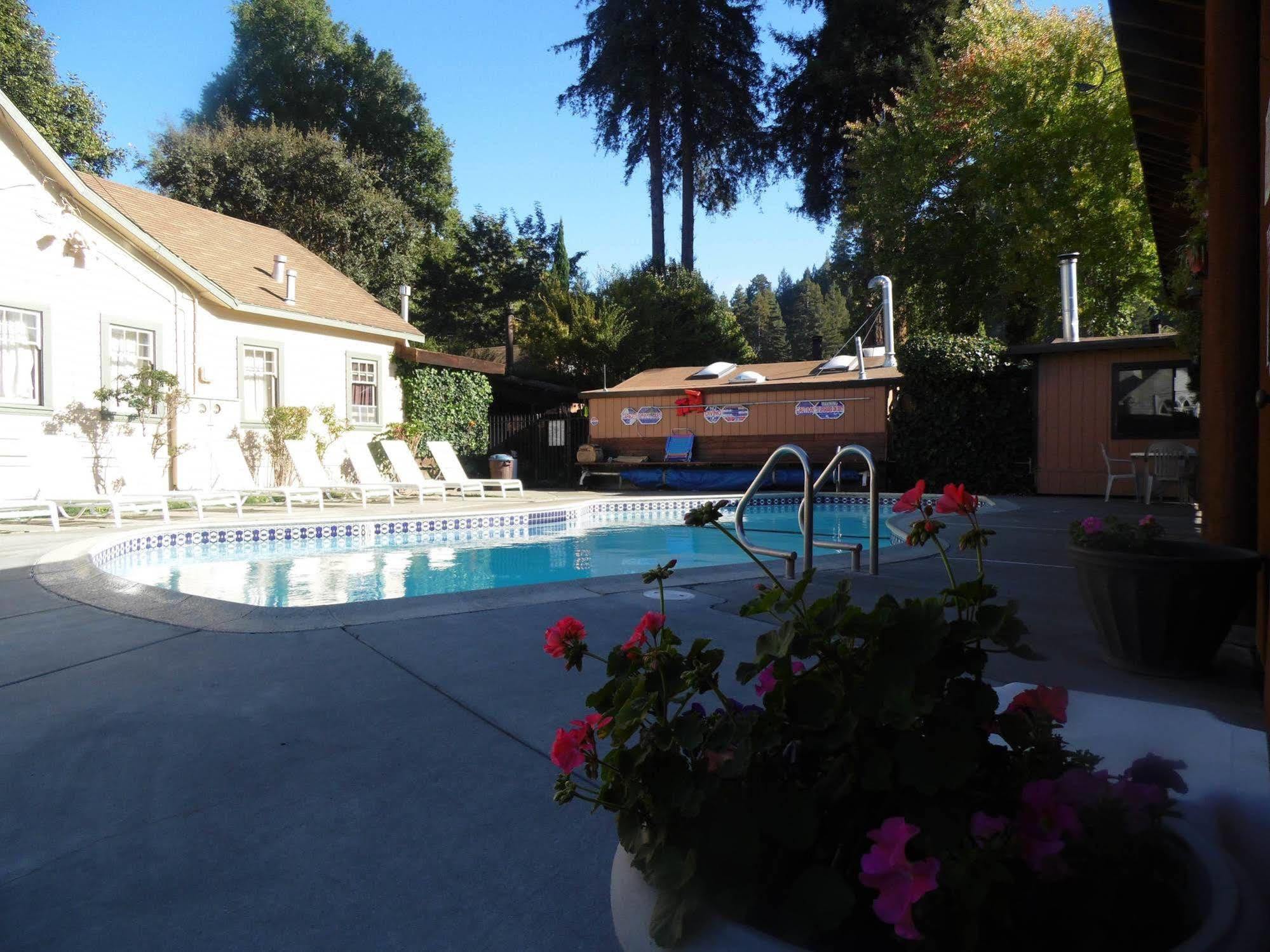 Riverlane Resort Guerneville Buitenkant foto