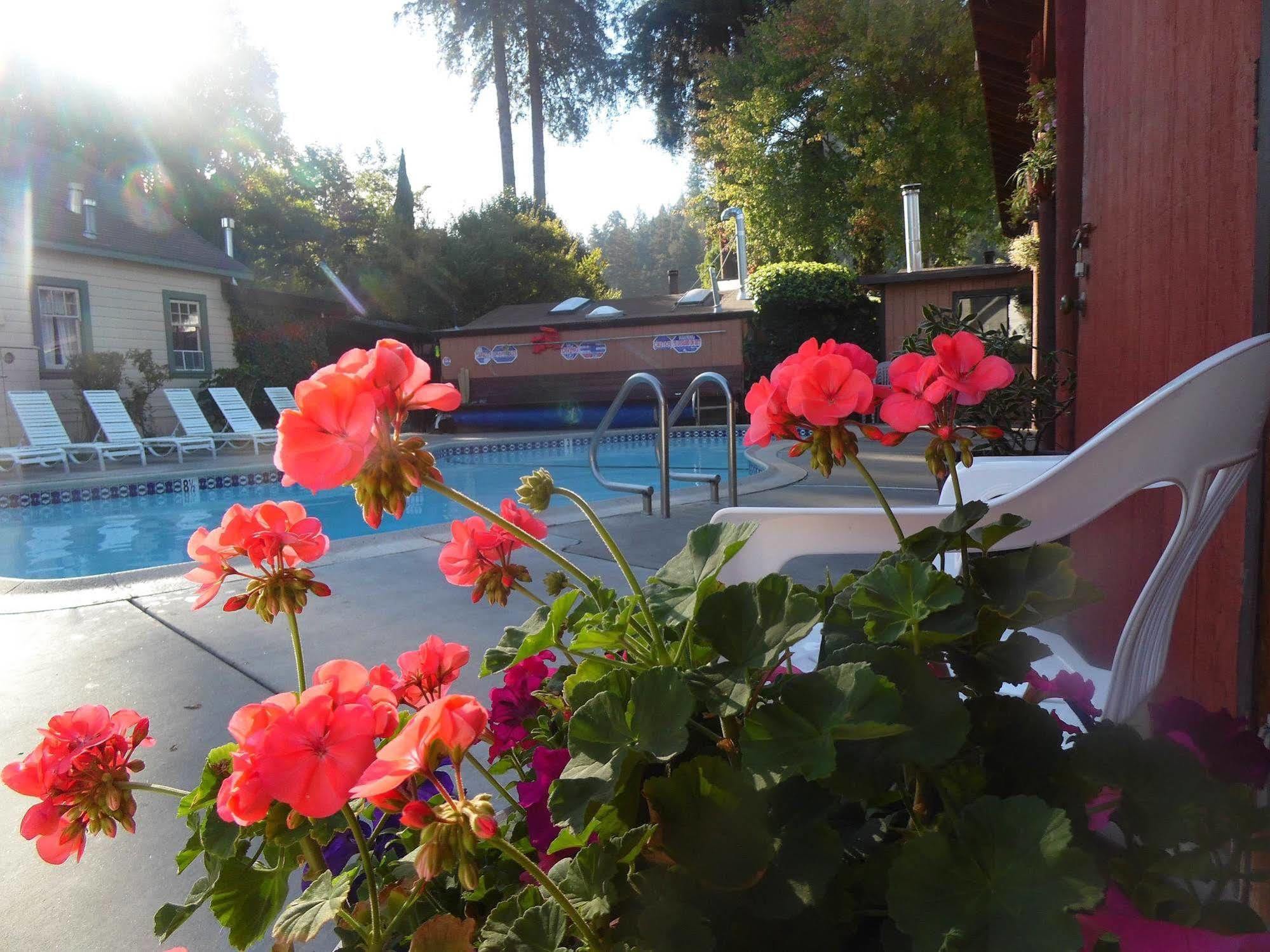Riverlane Resort Guerneville Buitenkant foto